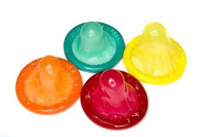 coloredcondoms1